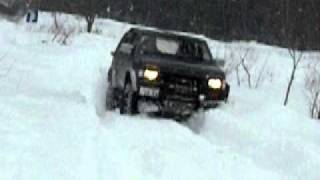 雪遊び！　Ｄ２１テラノ　楽しそう～♪