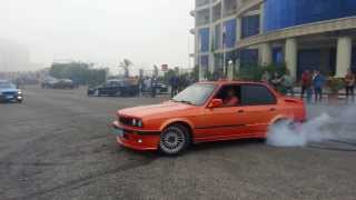 Bmw E30 Drifting and Burning Out In Mansoura