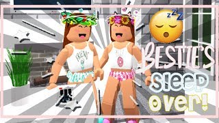 Bestie’s Sleepover? (ROBLOX bloxburg) ft.iiLxdia