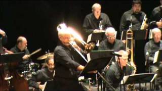 Jingle Bells - Tom Kubis