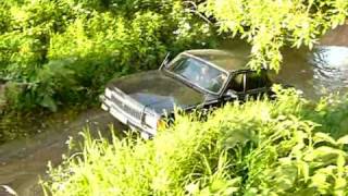 Gaz 3102 through the water