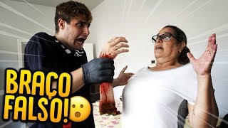 TROLLEI MINHA MÃE COM A MÃO FALSA - TROLLANDO MINHA MÃE [ REZENDE EVIL ]