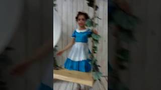 "Алиса в стране чудес"