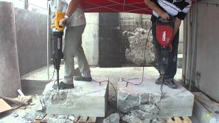Rompendo Hilti 15kg x Dewalt 30kg