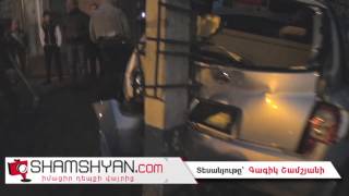 Երևանում. 23-ամյա վարորդը Nissan March-ով «ողջագուրվել է» էլեկտրասյանն ու ավտոլվացման կետի պատին
