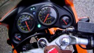 HONDA CBR 125R sound LeoVince