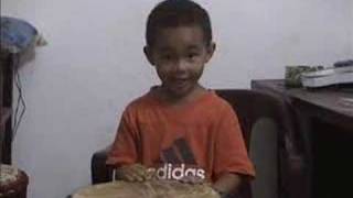 Little Djembefola Isaiah Drums and Dances