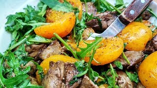 Все упадут! НУЖНО ТОЛЬКО приготовить! Теплый Салат с куриной печенью и ЖАРЕНЫМИ АБРИКОСАМИ!