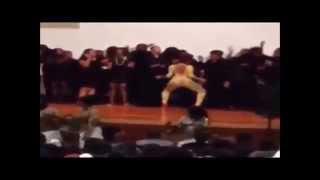Girl Twerks Seriously In Church (Na$ty Doe promo)