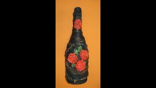 Красные розы на черном. Декорирование колготками.