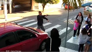 Concealed carry mom ends armed robbery outside a school