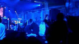 Svi kao jedan - CYA