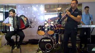 mitko bezanoski&zlatko miladinoski vo zivo
