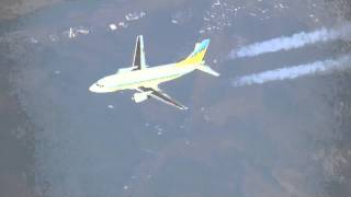 [空撮]　旅客機同士　上空での追い越し