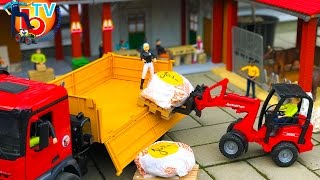 Jirka Král Burger - BRUDER Truck and Tractor ? transport Burger  ????