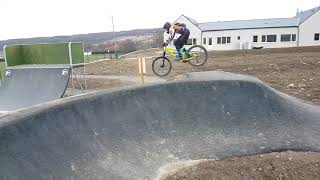 Urban freeride 4 giant reign