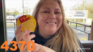 ADELESEXYUK TRYING OUT THE NEW BURGER SECRET SAUCE FROM MCDONALDS