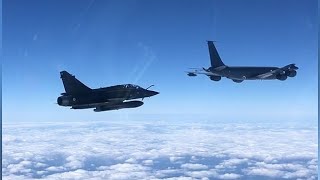 Сопровождение самолетов КС-135 и Mirage 2000 ВВС Франции российскими Су-27 над Черным морем