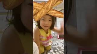 Emma and Kate Have Bread on Their Heads!