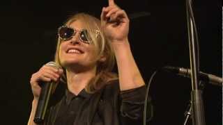 Ex'pression Session | Metric