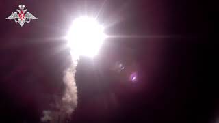 Пуск гиперзвуковой ракеты «Циркон» с борта фрегата «Адмирал Горшков» в Белом море