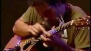 Meet the "Acoustic Ninja", Trace Bundy...