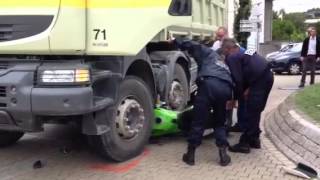 Saumur accident moto camion rond point Fouchard