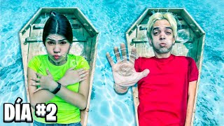 EL ÚLTIMO EN SALIR DEL ATAUD BAJO EL AGUA GANA !!