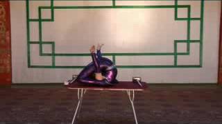Zolboo Bold contortion solo