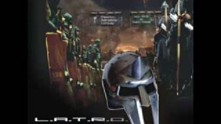 L.A.T.R.O - 03 - 2x2 part. Edilson (rei do cirurgia e duck jay do tribo) L.A.T.R.O (2009)