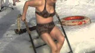 Слёт поющих моржей
