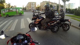 Мотопокатушки на Yamaha FZ1N, KTM 990SMT и Honda CBR600RR.