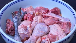 【小穎美食】雞肉不管怎麼做，都不要焯水或直接下鍋，教你一招，簡單又好吃
