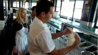Pizza shaping lessons