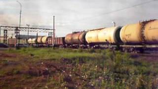 3ТЭ10У-0005 с грузовым составом