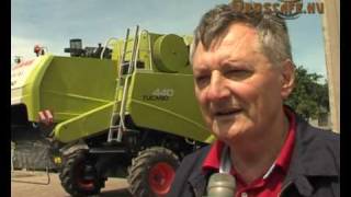 www.oroscafe.hu - Új kombájn az AGRO-M Zrt-nél