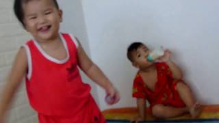 nhức nhói với sự loi nhoi của các bé và cái kết...