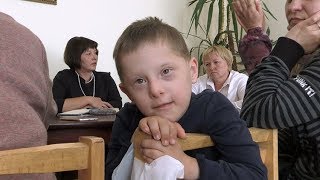 Матусі відстояли право навчати своїх дітей із синдромом Дауна у житомирській школі-інтернаті