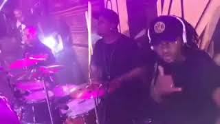 Wesley da percussa=surdo e congas