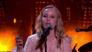 Surprise performance at the Polar Music Prize by Max Martin's friends and daughter