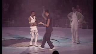 Aaron Kwok 郭富城 Megahits Concert Encore Dance 動起來 唱這歌