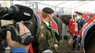 A. Start på dagen i staldteltene ved GHR og Dannebrogs ankomst i Hadsund d  25  maj 2011