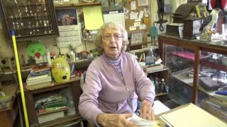 США 4567: Watsonville 5.  Gizdich Farm - магазин американского старья и встреча с хозяйкой фермы
