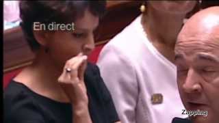 Najat Vallaud Belkace suce son stylo très érotiquement
