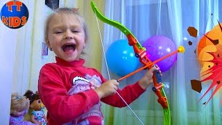 Шарики Сюрпризы Шопкинс Стреляем Острыми Стрелами с Ярославой Shopkins Surprise Toys Unboxing