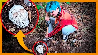Nunca debimos entrar al bosque maldito por esta razón...
