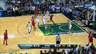 DeAndre Jordan Plays a Fun Game of Catch and Dunk