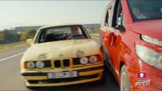 EXTRAIT : A FOND LA CAISSE DU MANOUCHE. 2016 ( Cinglé au VOLANT )