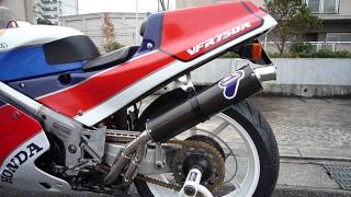 VFR750R RC30 マフラー交換