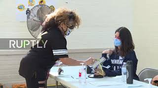 USA: LA voters head to the polls for California recall election